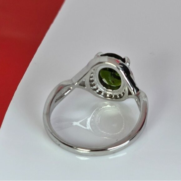 915 Sterling Silver Ring wirh Natural Chrome Diopside 7X9mm & Cz - Picture 5 of 8